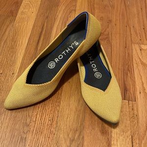 Rothy’s Yellow Pointed Toe Flat. Size 6.5